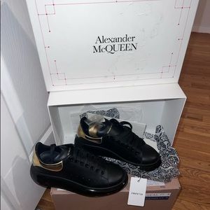 Authentic Alexander MCQUEEN sneakers